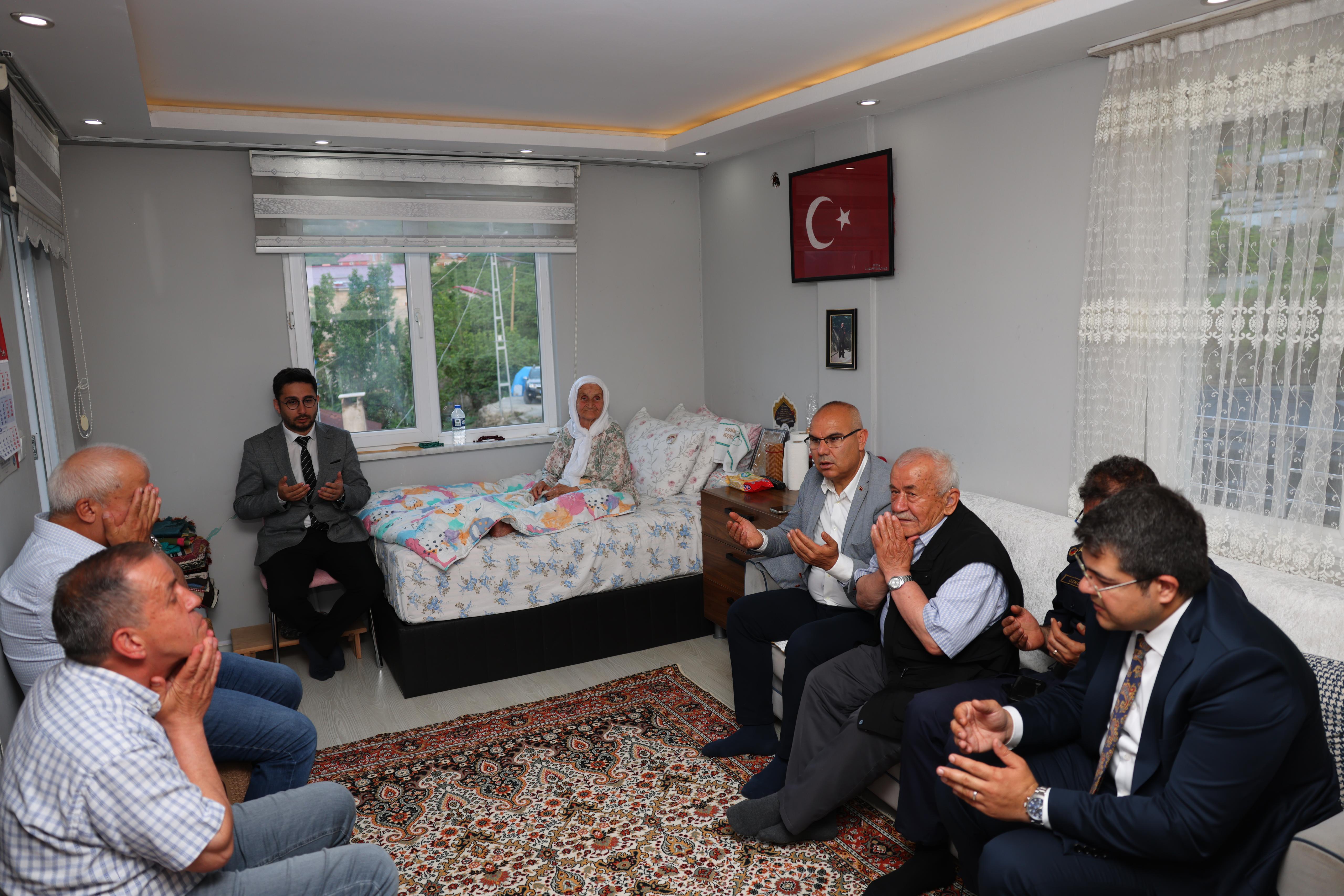 Şehidimiz J. Asb. Çvş. Adem KACAR’ın Ailesine Anlamlı Hane Ziyareti