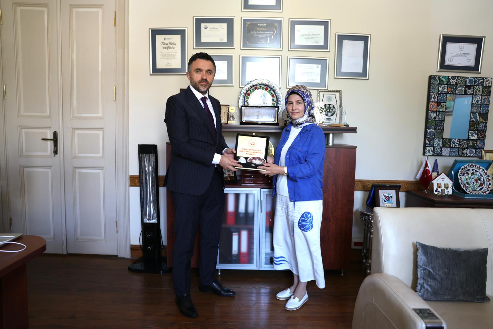 Sivil Toplumla Güçlü İş Birliği