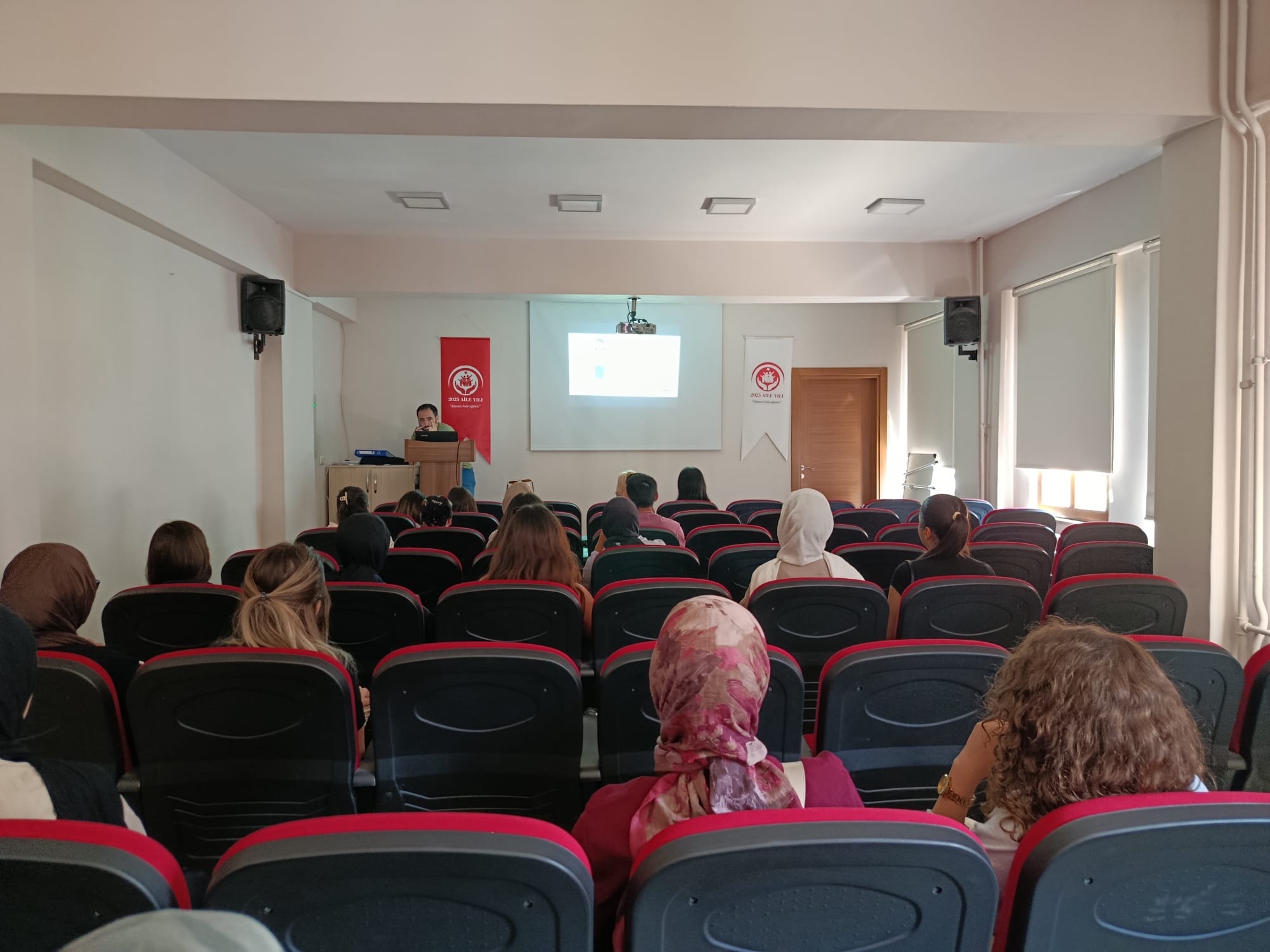 İl Müdürlüğümüzde Stajyer Öğrencilerin Uyum Sürecine Yönelik Eğitim Gerçekleştirildi