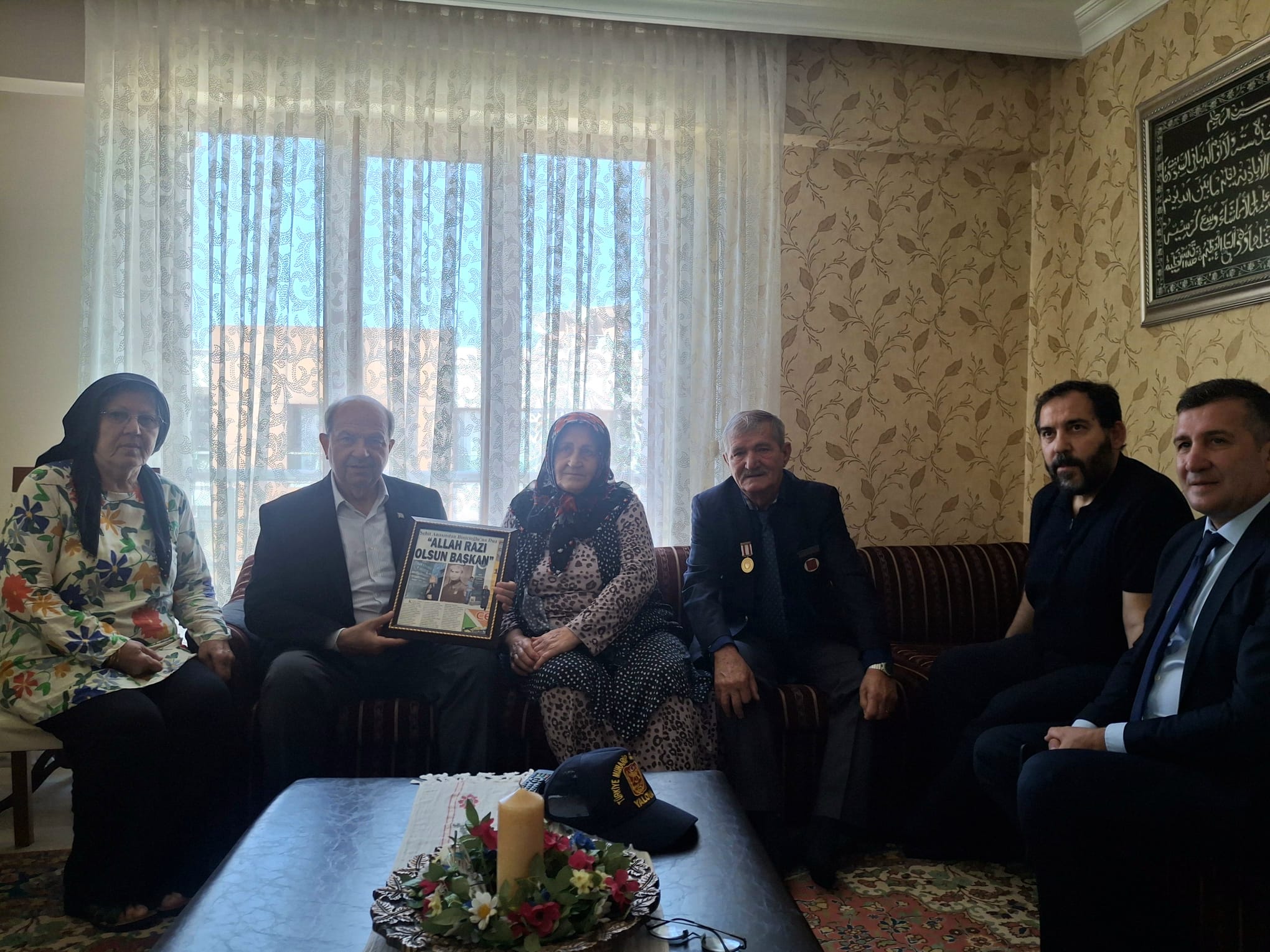 Kıbrıs Barış Harekâtı Şehit Ailelerine Anlamlı Ziyaret