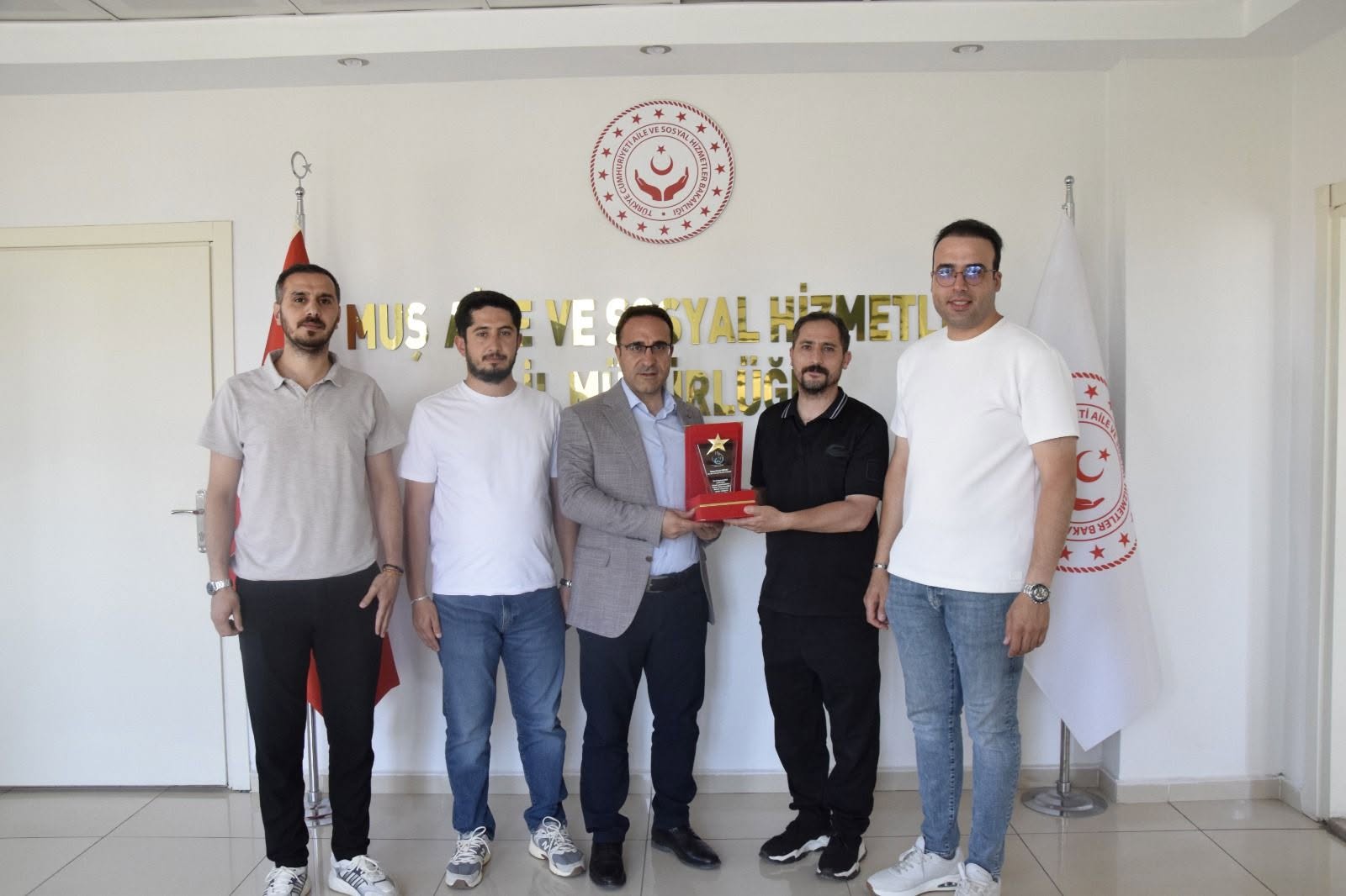Muş Kurtik Havacılık Spor Kulübünden İl Müdürümüze Ziyaret