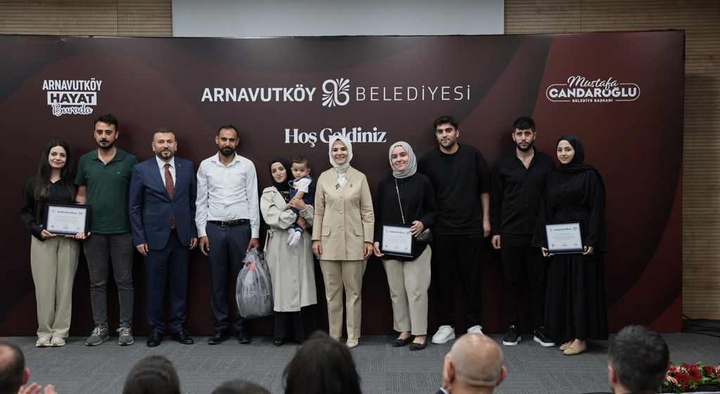 Bakanımız Göktaş, "Evlenecek Gençlerin Desteklenmesi Projesi Evlilik Öncesi Eğitim Programı"na Katıldı
