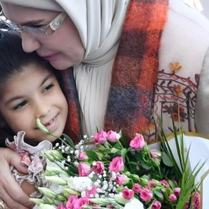 Emine Erdoğan Hanımefendi ve Bakanımız Göktaş "Gönül Elçileri Koruyucu Aile Vizyon Çalıştayı Kapanış Programı"na katıldı - fotoğraf 12