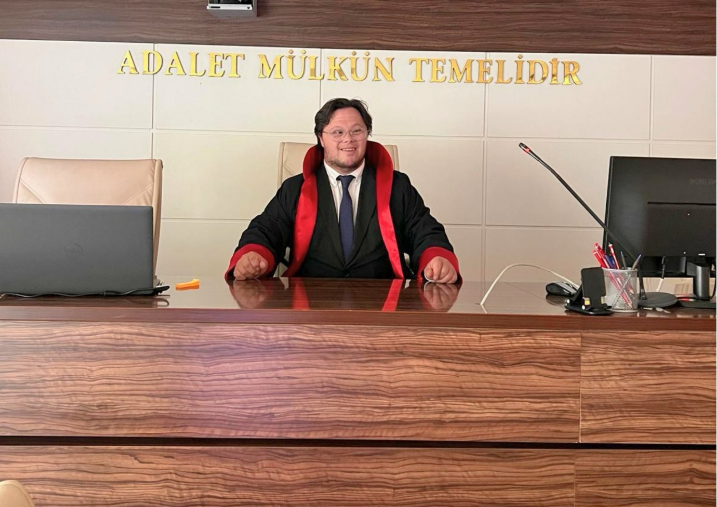 Trabzon Adliyesinde Görev Yapan Hâkim Sayın Münevver Karakullukçu İle Bir Araya Gelindi.