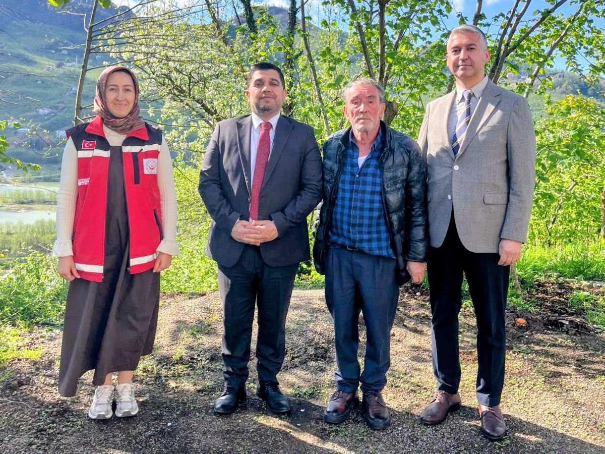  İl Müdürümüzden Şehit Babası Taner KIR’a Ziyaret