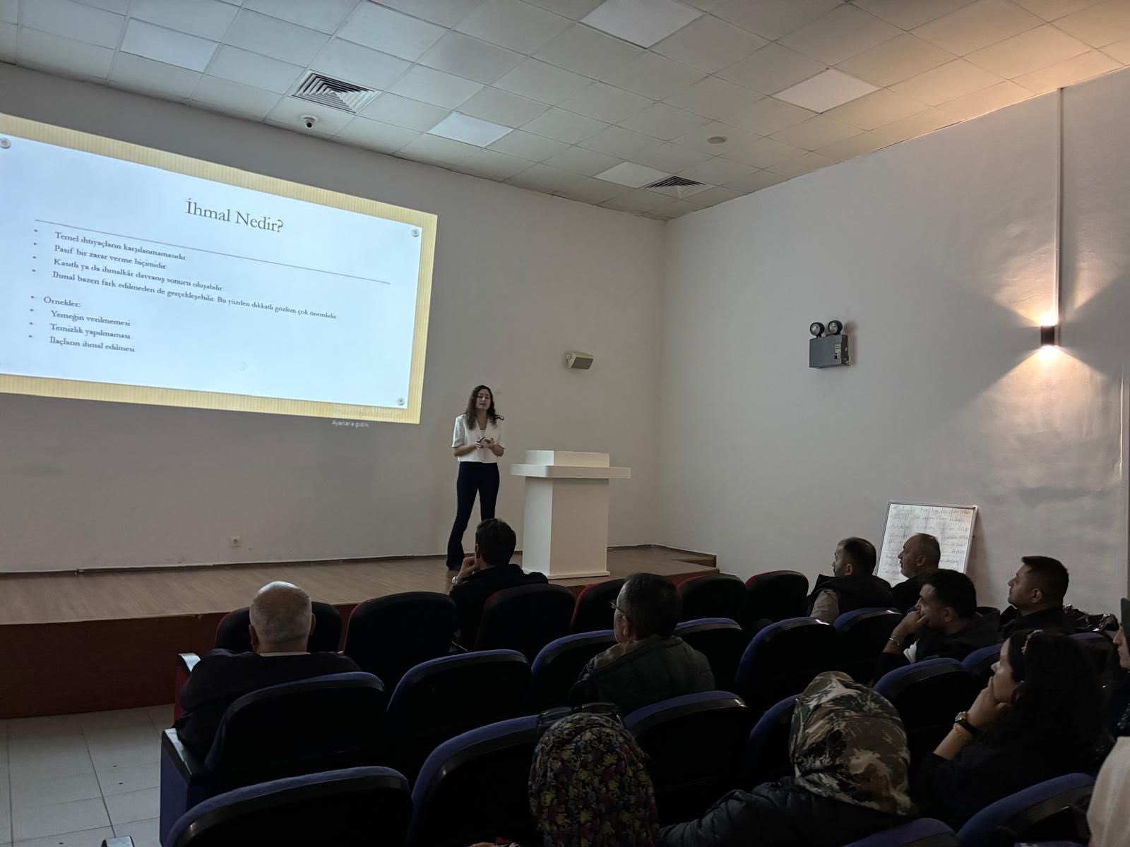 Giresun Bakım ve Rehabilitasyon Merkezi Personellerine “İhmal ve İstismar” Eğitimi Verildi