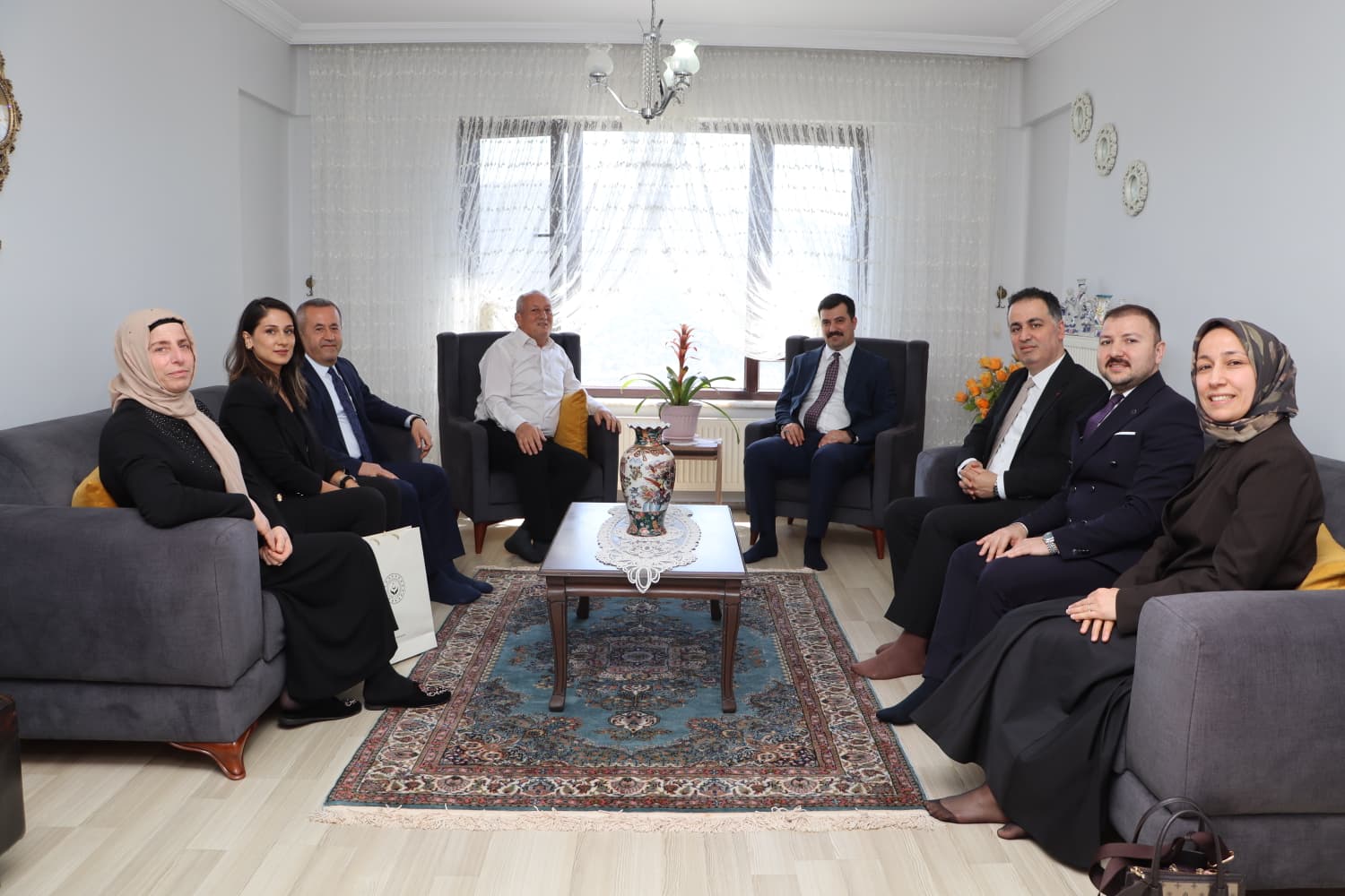 2023 yılında Zonguldak Sosyal Hizmet Merkezi Müdürlüğü’nden emekli olan Mahmut Gürsoy ve ailesi ziyaret edilmiştir.