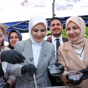 Bakanımız Göktaş, Eskişehir'de Yaşlı Aktif Yaşam Merkezi'nin açılışında konuştu - fotoğraf 23