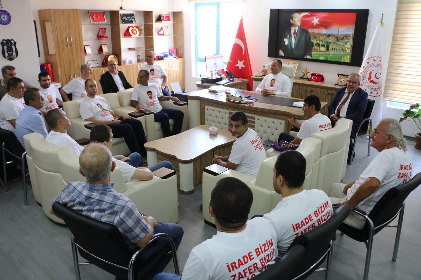 15 Temmuz Demokrasi ve Millî Birlik Günü Dolayısıyla Umut Evlerimizden İl Müdürümüze Anlamlı Ziyaret