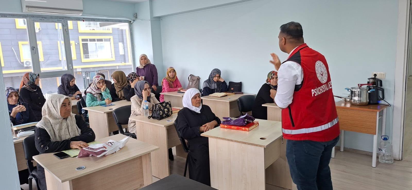 Karaköprü Sosyal Hizmet Merkezinden “Evlilikte Sağlık” Eğitimi