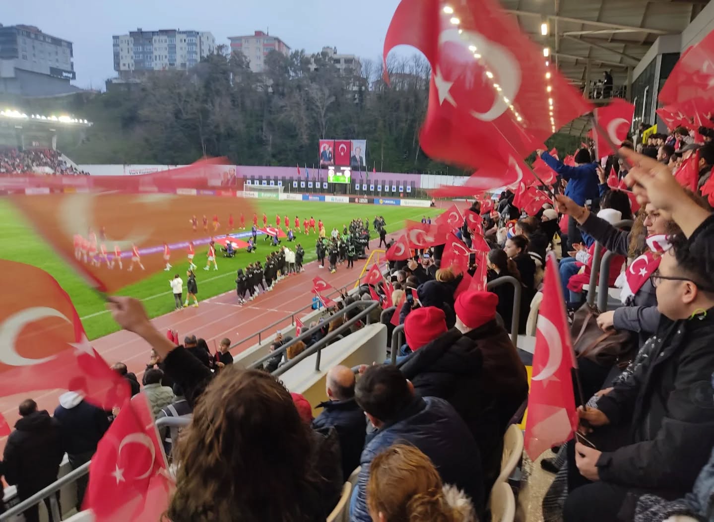 Millî Takımımıza Sinop’tan Güçlü Destek 
