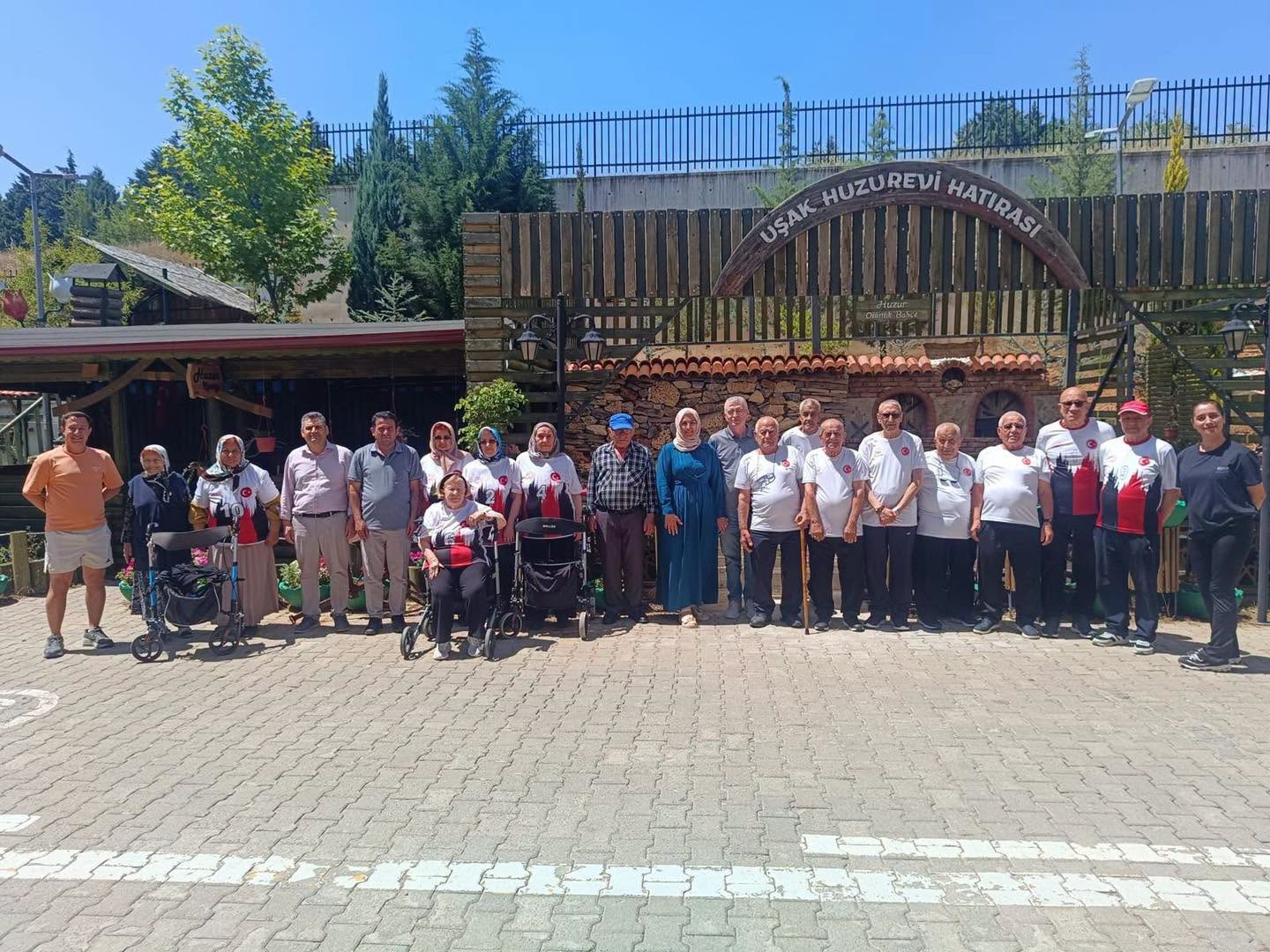 Huzurevi Sakinlerimiz Uşak'ta Bocce Heyecanı Yaşadı
