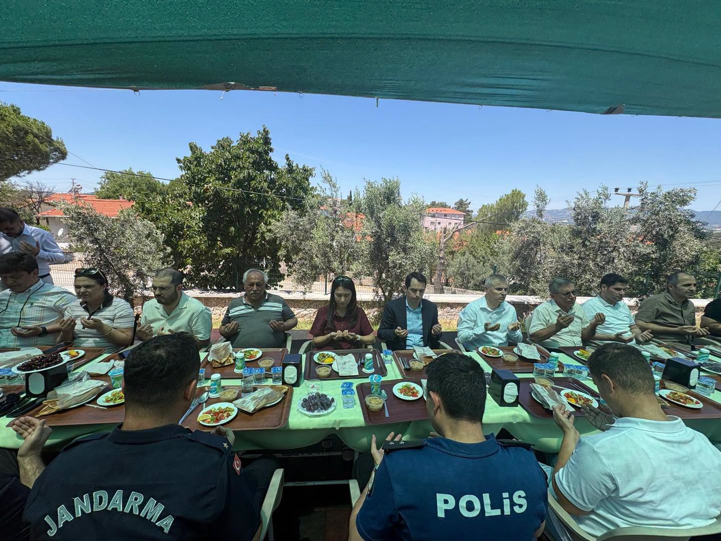 Gördes Huzurevinde 15 Temmuz Demokrasi ve Millî Birlik Günü Anma Programı Gerçekleştirildi