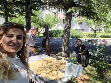 Bahçede Muhabbet, Gözlemede Bereket 