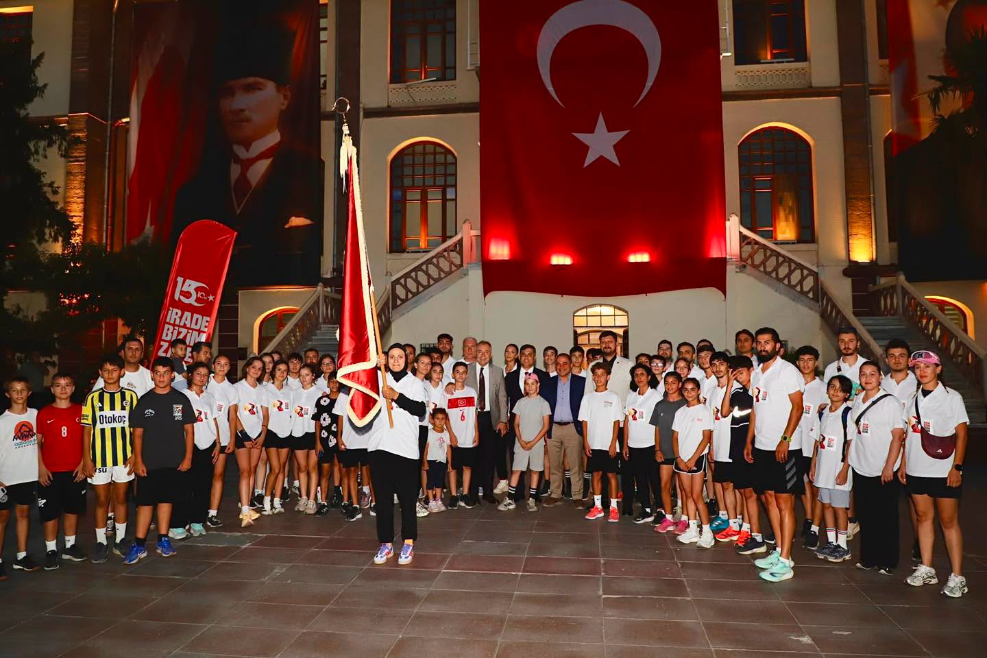 Manisa’da 15 Temmuz Demokrasi ve Millî Birlik Günü Coşkuyla Anıldı
