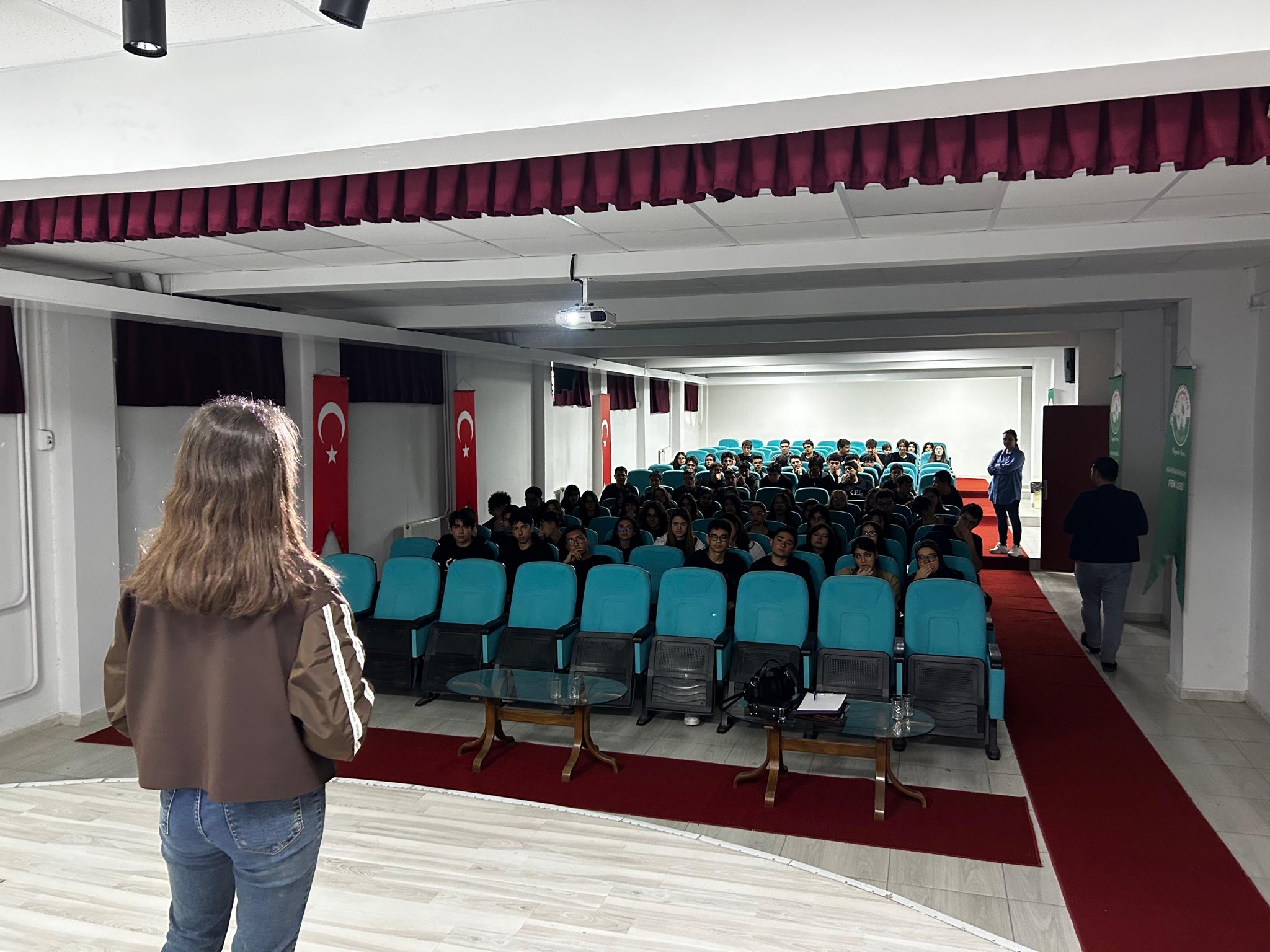 Çocuk Hakları İl Komitesi Temsilcilerimizden Akrandan Akrana Eğitim