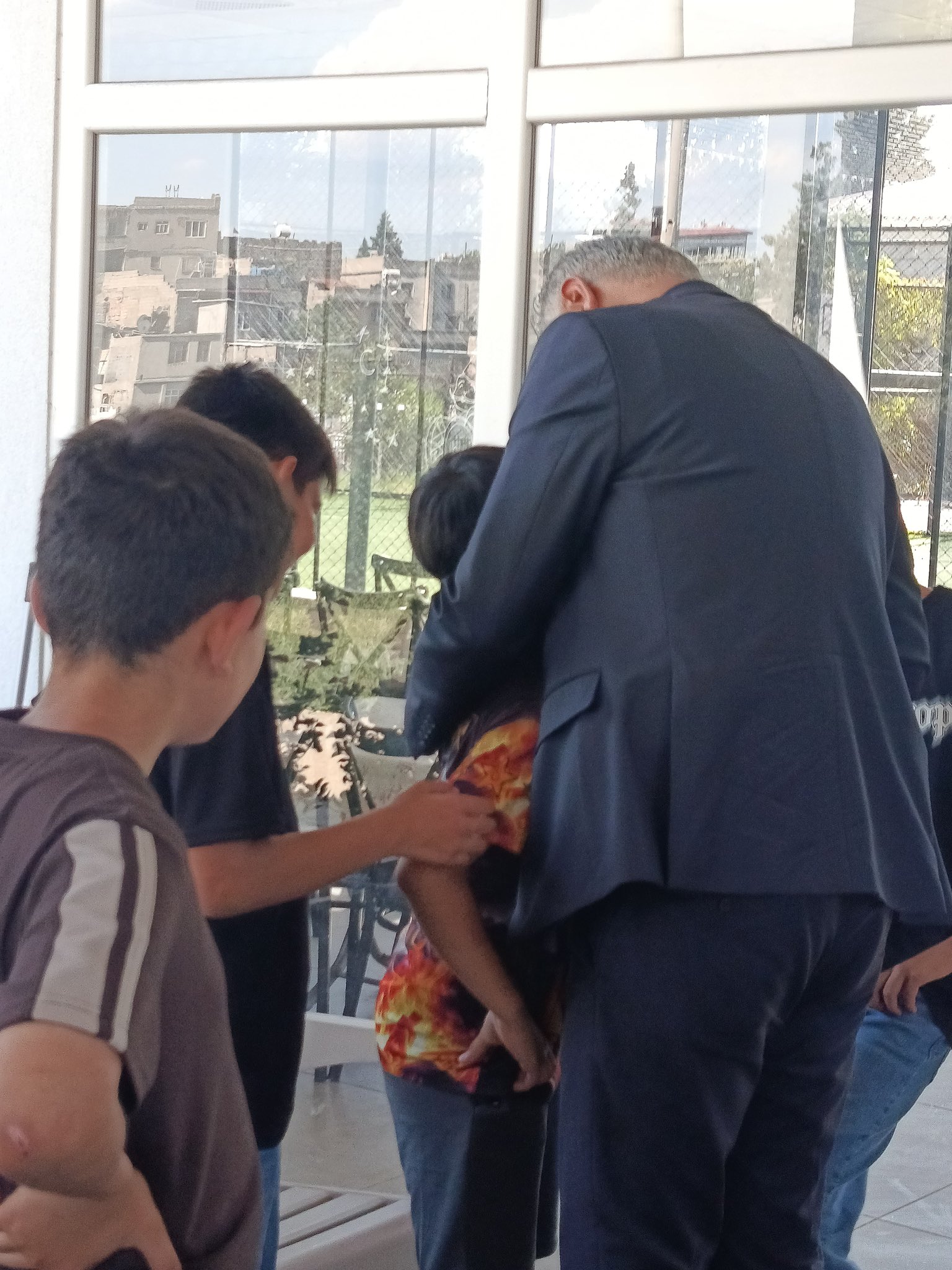 İl Müdürümüz Emre Çalğan, Çocuk Evleri Sitemizde Gençlerimizle Bayramlaştı