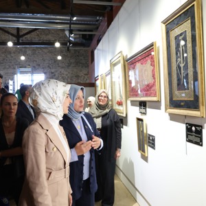 Bakanımız Göktaş, Vakıfbank'ın "İrade Bizim Zafer Bizim Sergisi"ne katıldı - fotoğraf 11