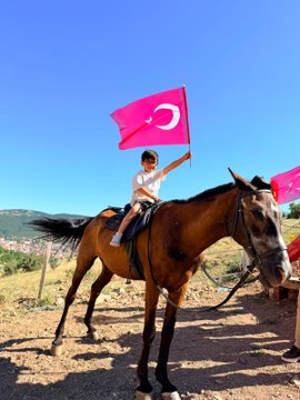 Şehit Yakını ve Gazilerimizin Çocukları, Ata Sporumuz Binicilikle Buluştu!