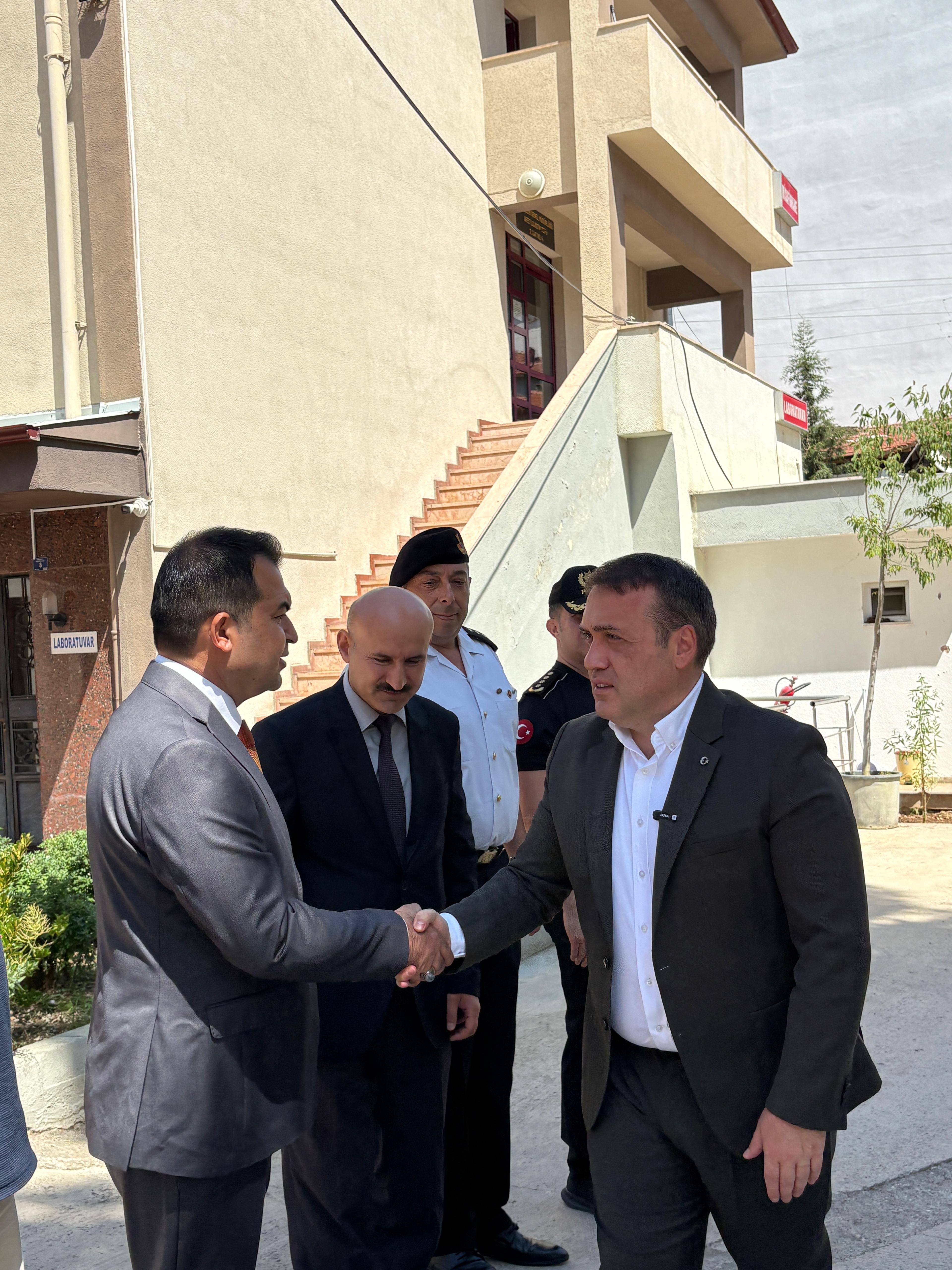PLASTİK KAPAKLAR UMUDA DÖNÜŞTÜ