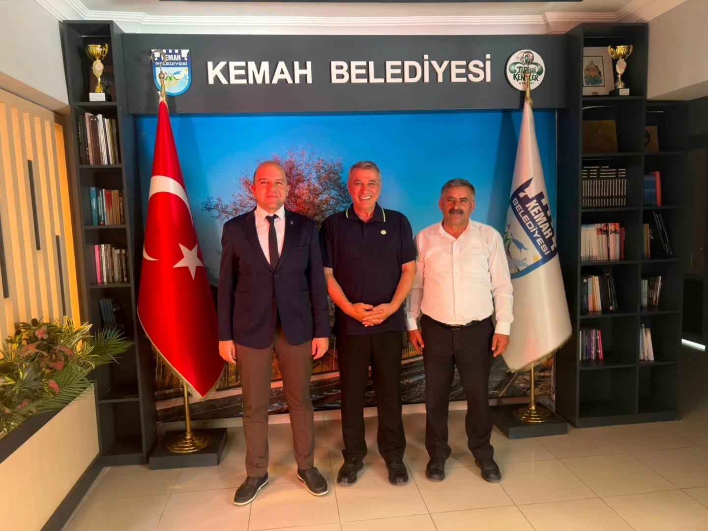 İl Müdürümüz Sayın Abdulhalim Ünalan, Kemah Belediyesini ziyaret etti.