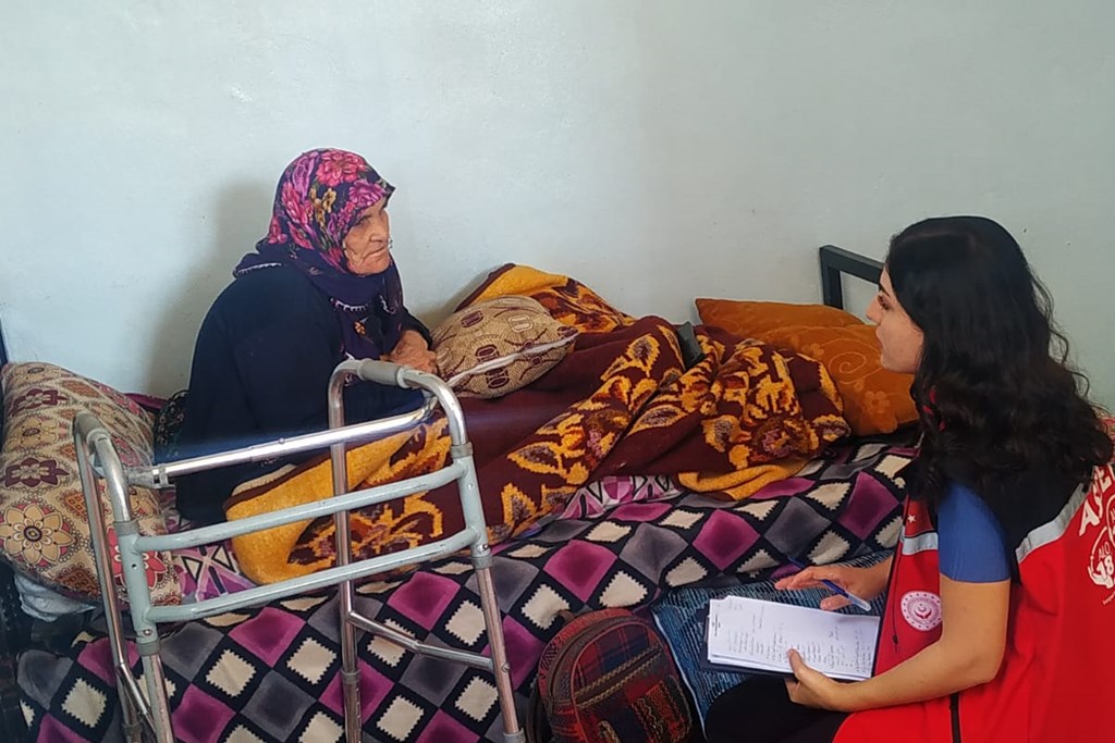 Evde Bakım Yardımı Hesaplara Yatırıldı