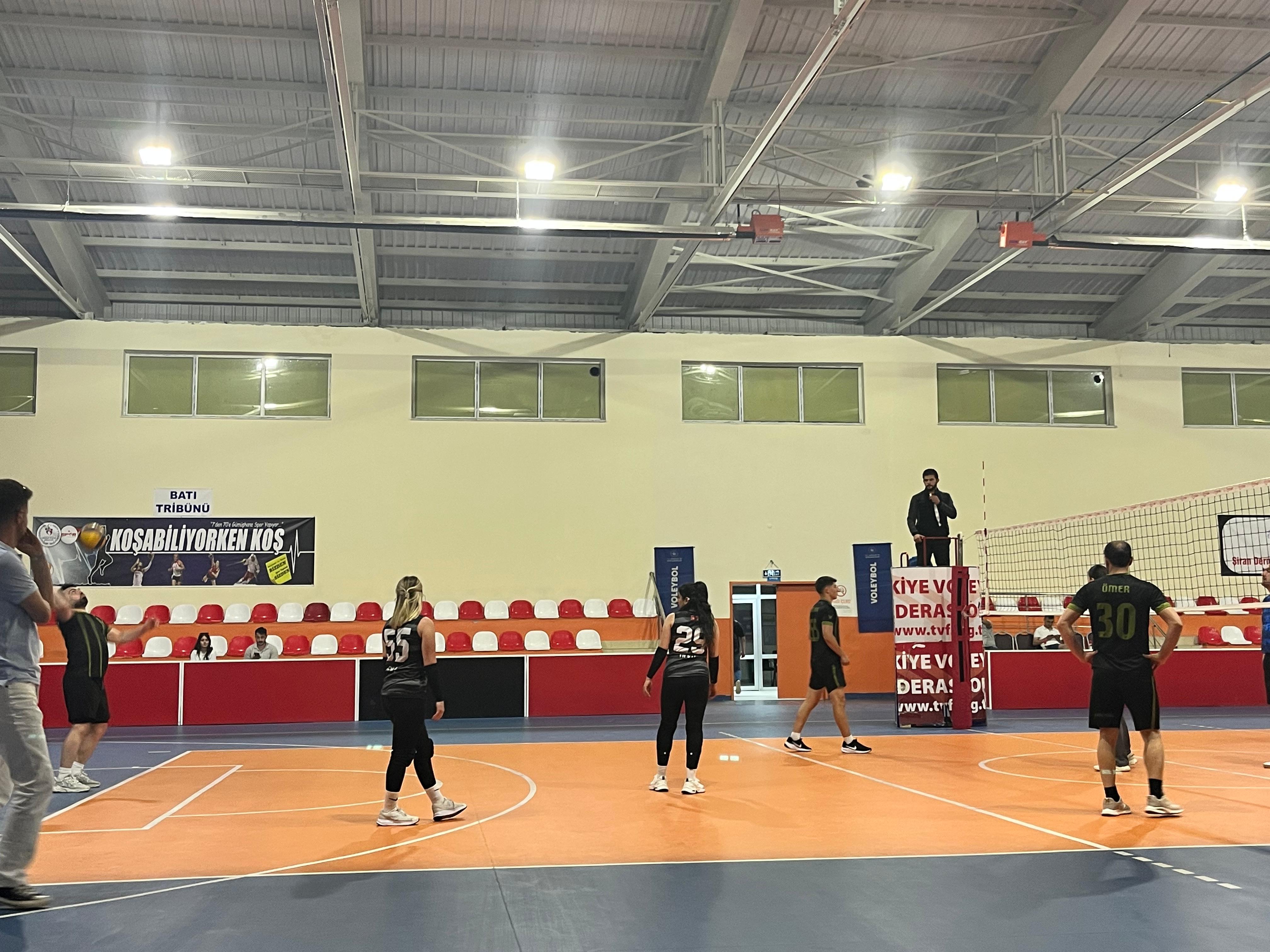 İl Müdürlüğümüz Voleybol Turnuvasında Kurumumuzu Temsil Ediyor