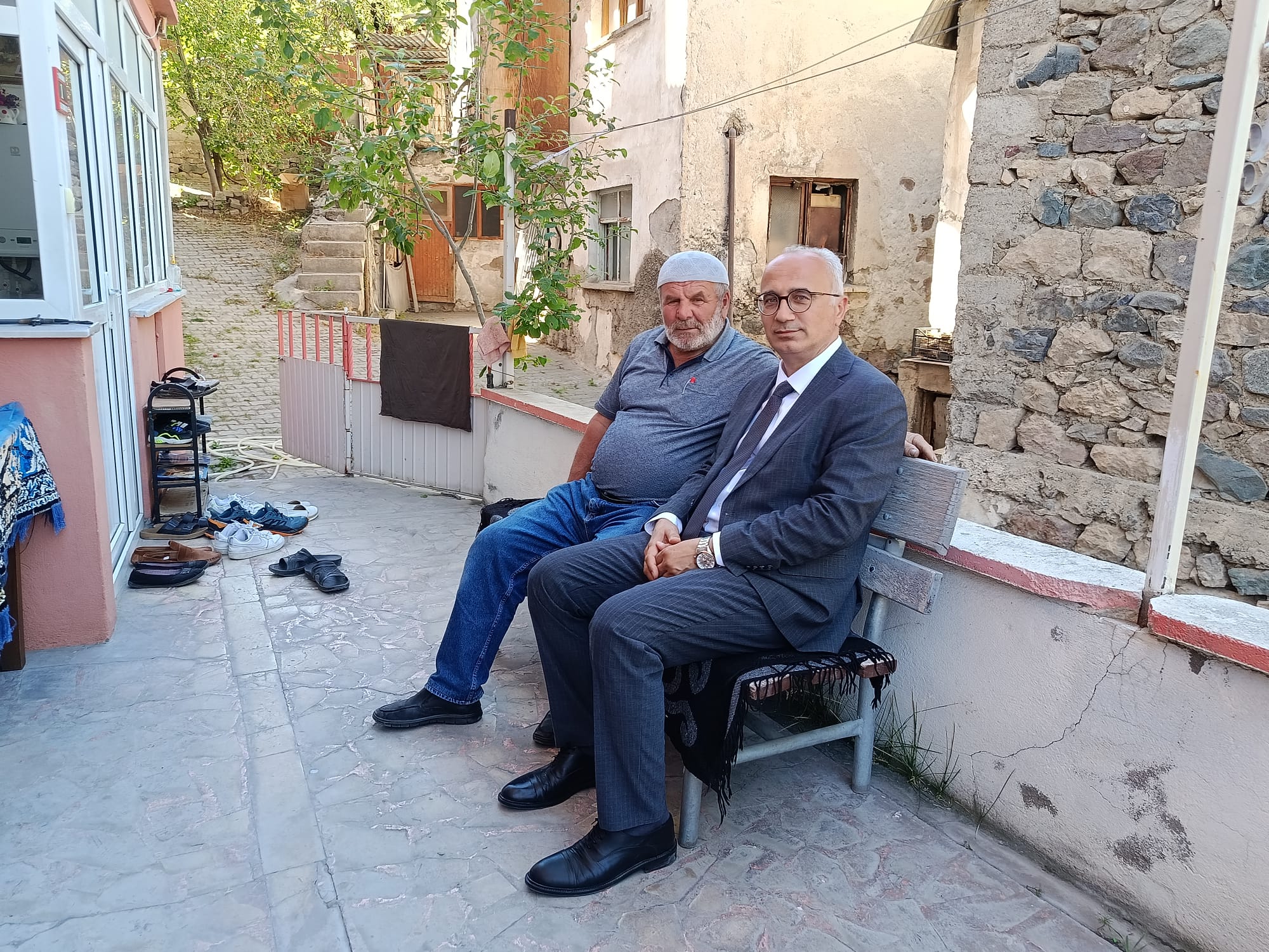 İl Müdürümüzden Aziz Şehidimiz Piyade Er Abdul Vahid TANIŞ'ın Kıymetli Babasına Ziyaret