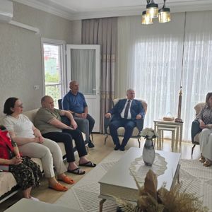 Gazimiz Eşref KOÇAK ve Ailesine Bayram Ziyareti Gerçekleştirdik - fotoğraf 2