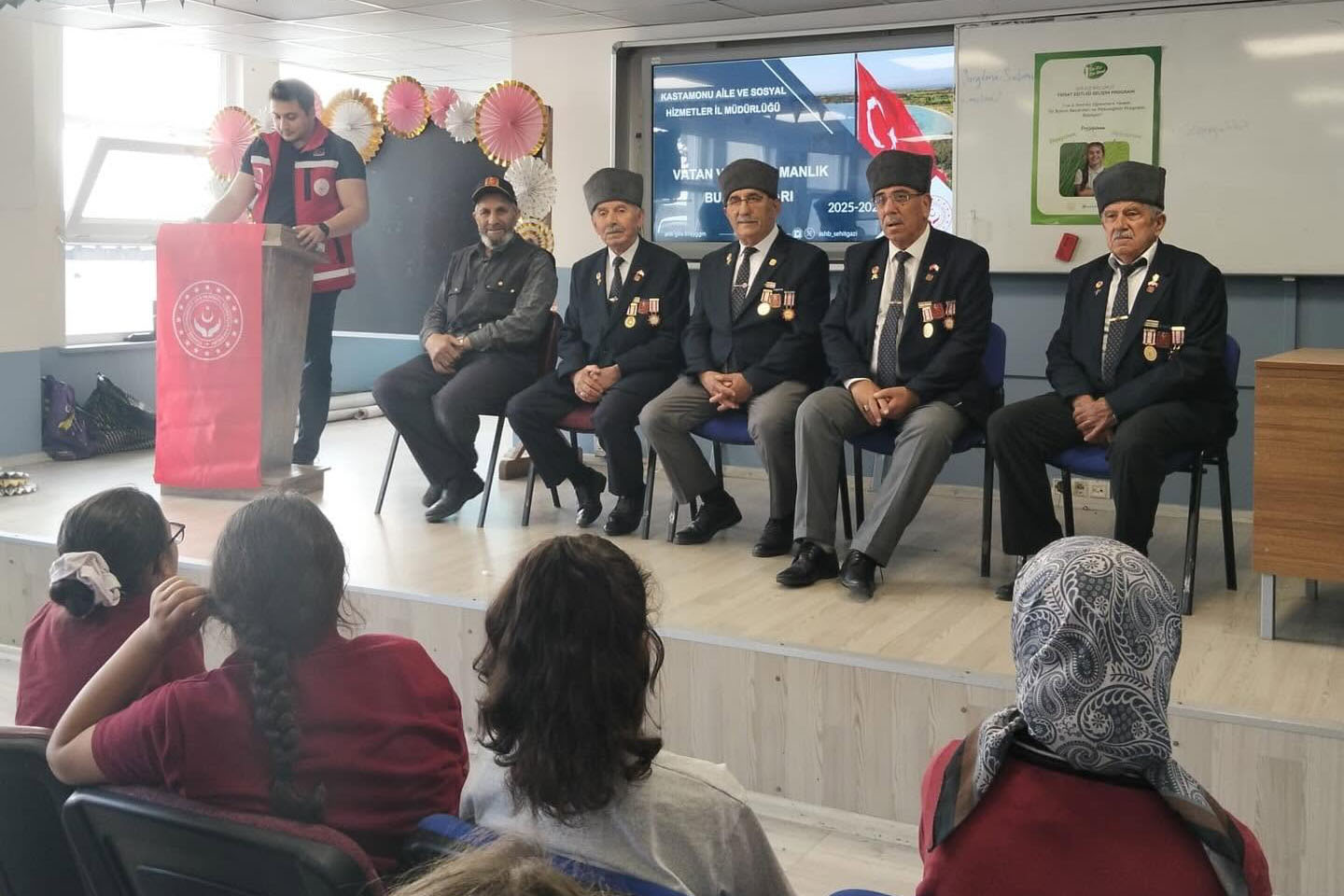 Vatan İçin Yazılan Destanlar Öğrencilere Aktarıldı