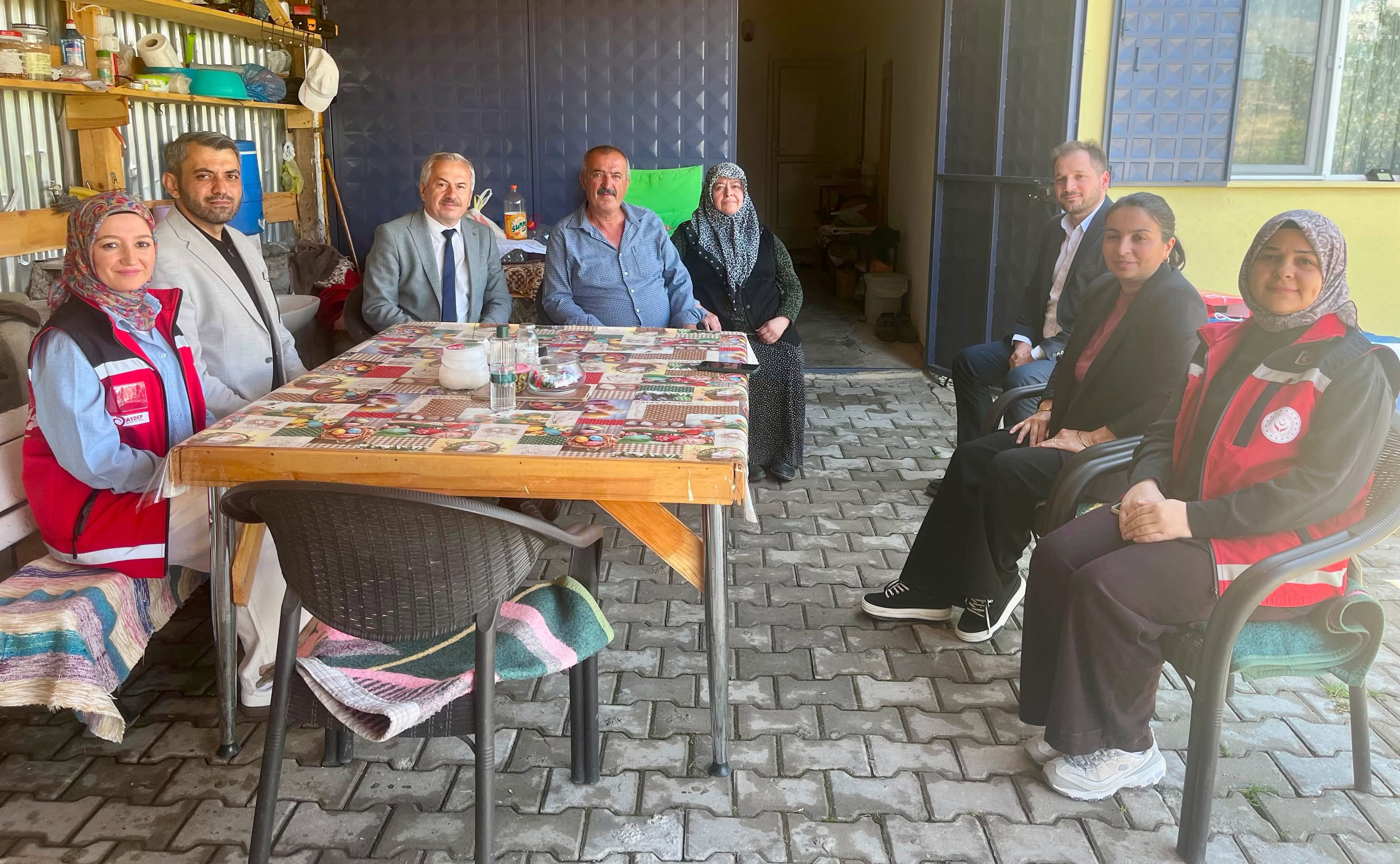  Tosya’da Kahraman Gazilerimize ve Kıymetli Ailelerine Vefa Ziyareti