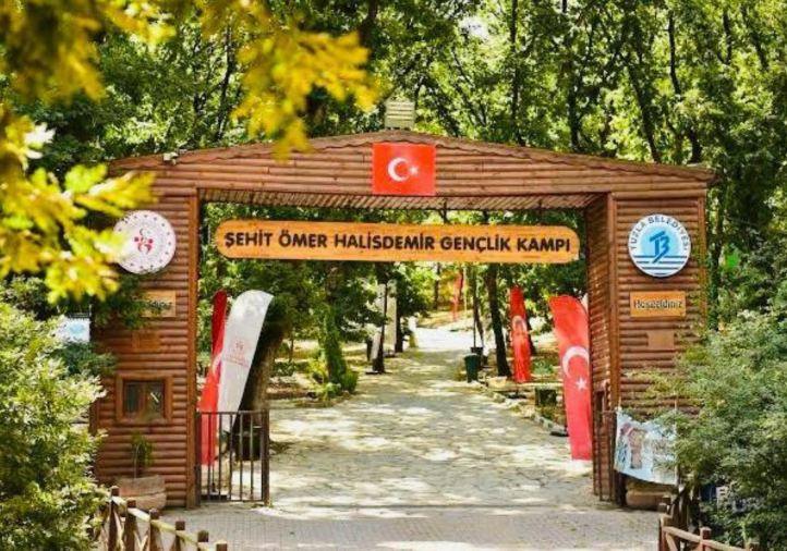 Şehit Ömer Halisdemir Gençlik Kampı’na Katılım Sağlandı.