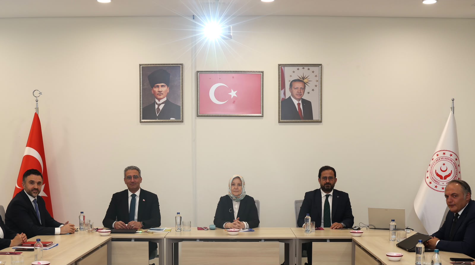 İstanbul'da Çocuk Hizmetleri Alanına İlişkin Değerlendirme Toplantısı Gerçekleştirildi.