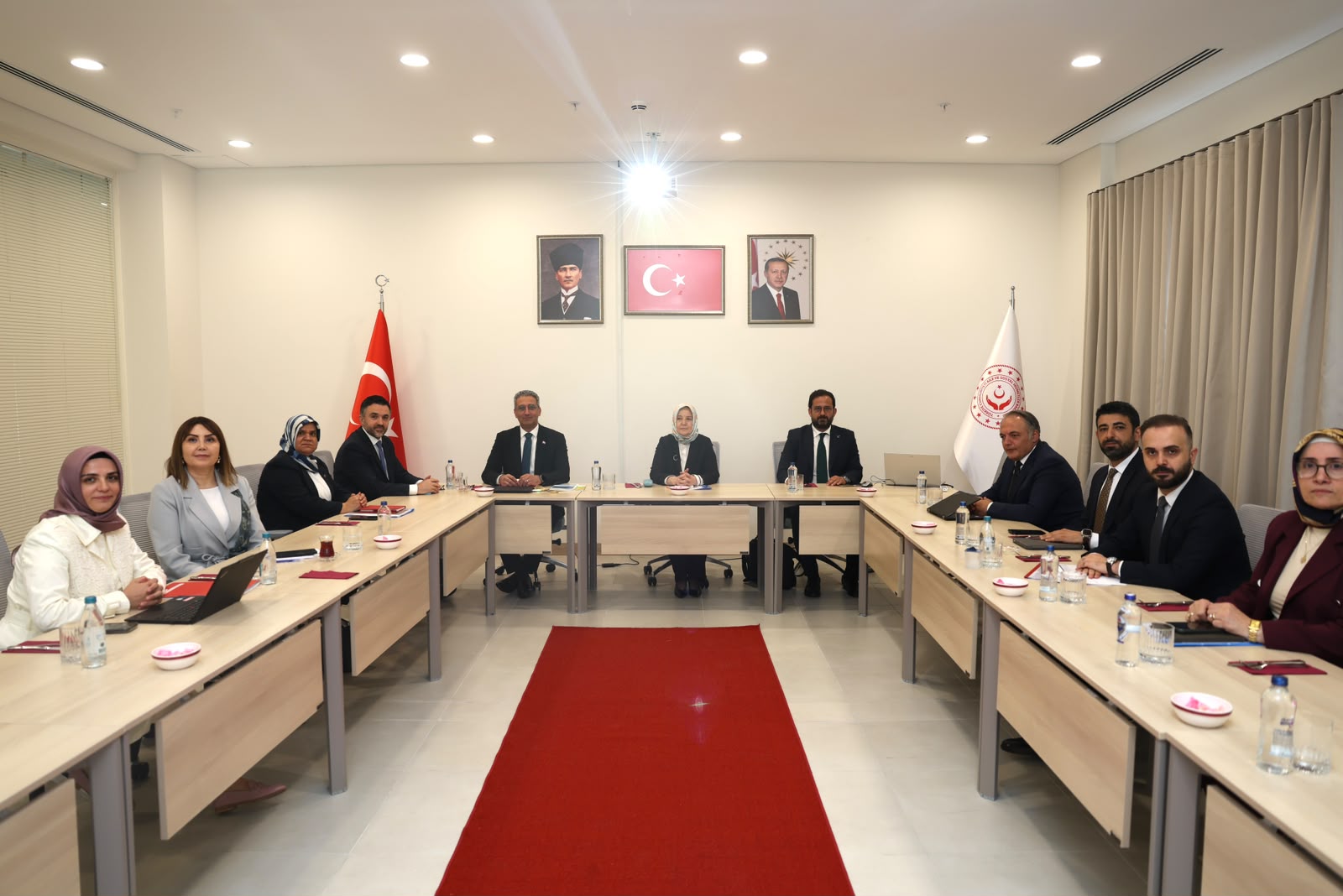 Çocuk Hizmetleri Değerlendirme Toplantısı Gerçekleştirildi