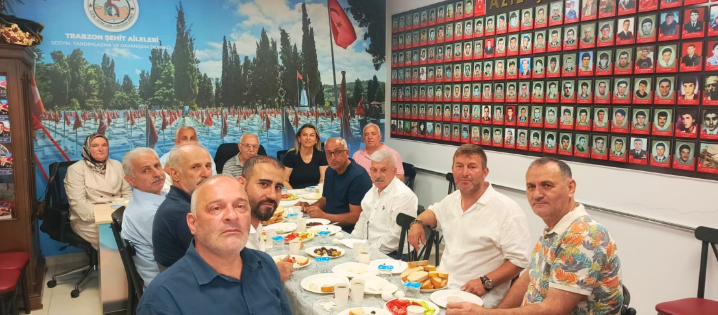 Trabzon Şehit Aileleri Sosyal Yardımlaşma Ve Dayanışma Derneği Tarafından Düzenlenen Kahvaltı Programına Katılım Sağlandı.