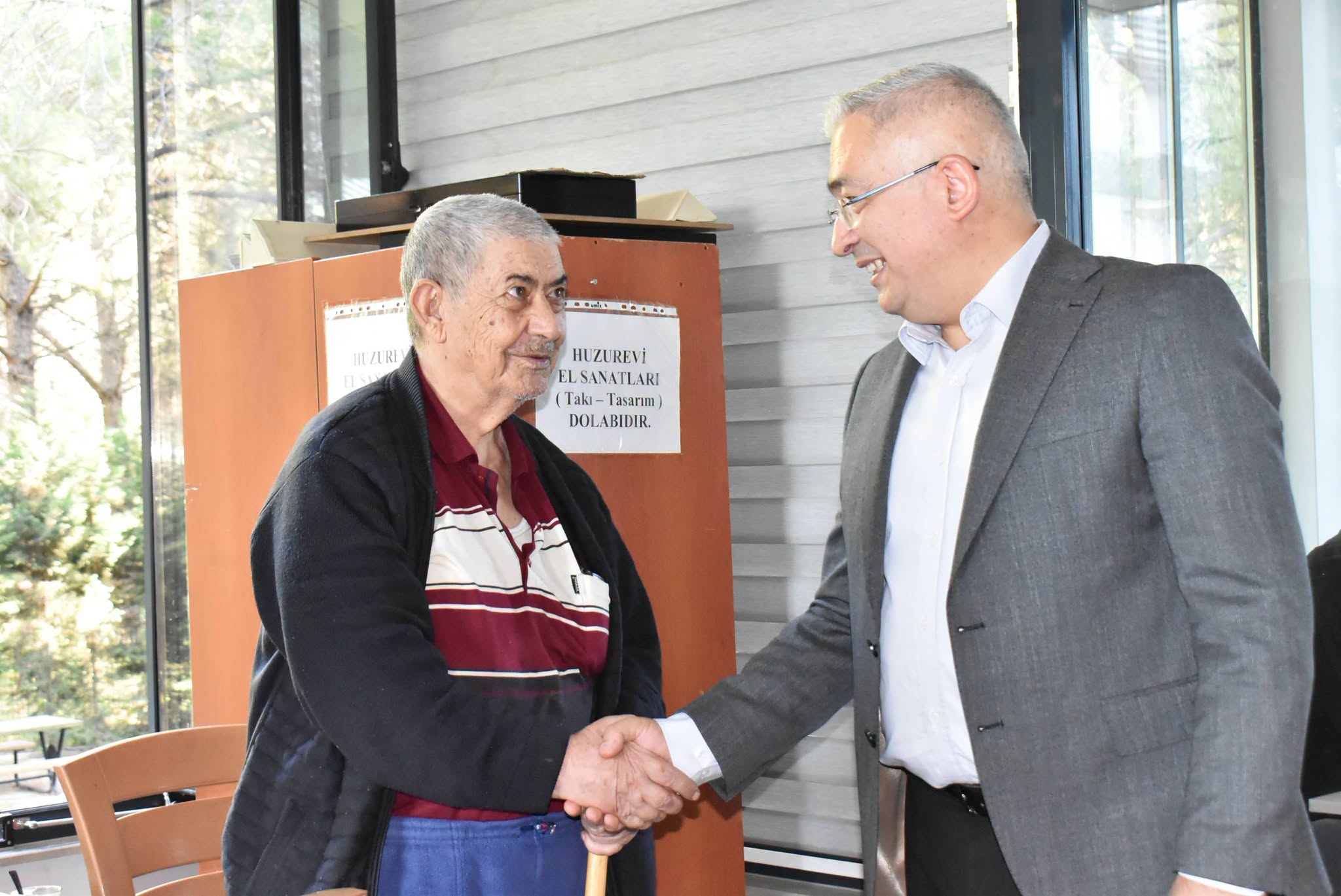 Kıymetli Büyüklerimizle Gönül Gönüle