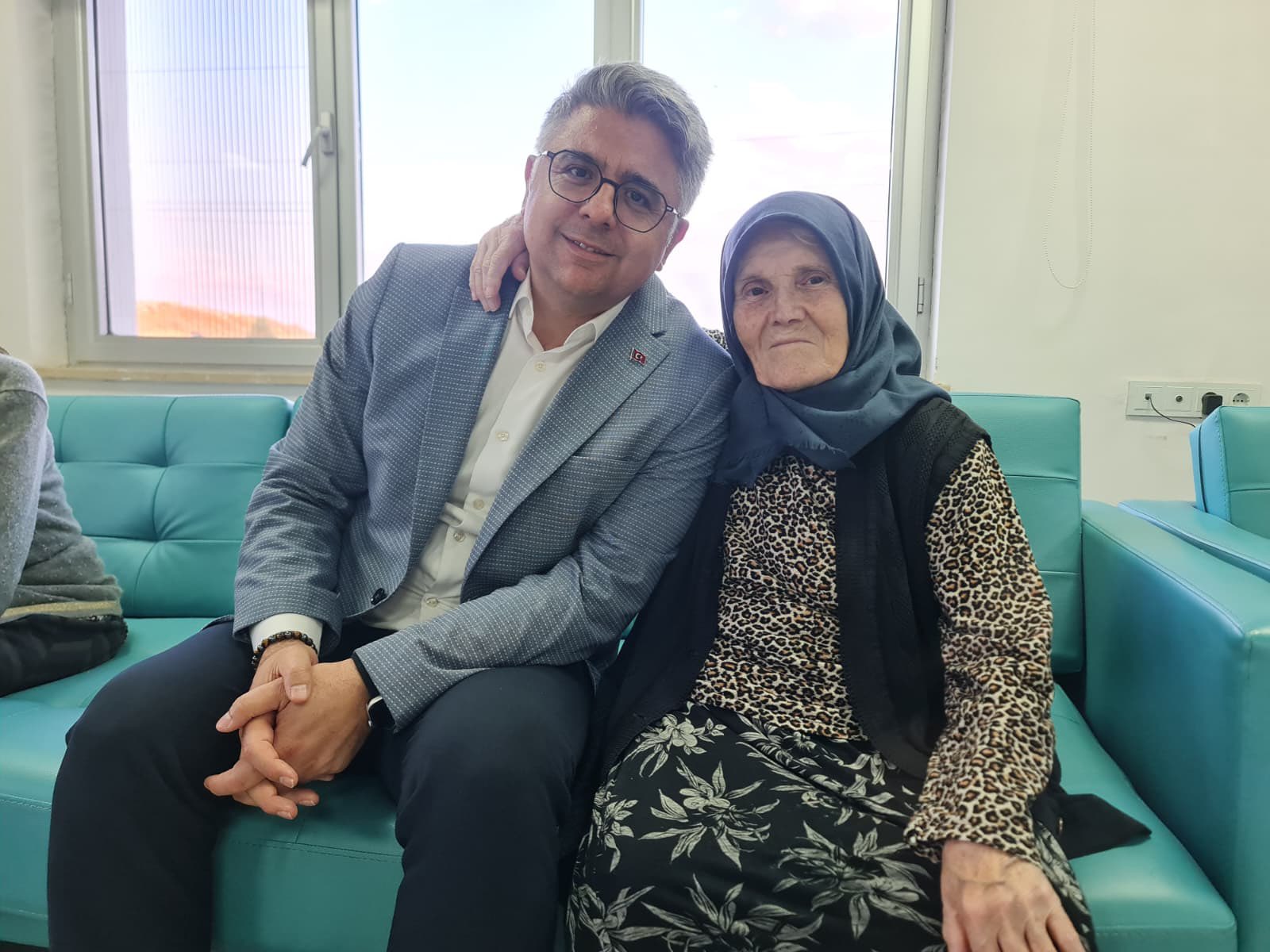 Hürmet Makamının Sahipleri Kıymetli Büyüklerimize Ziyaret