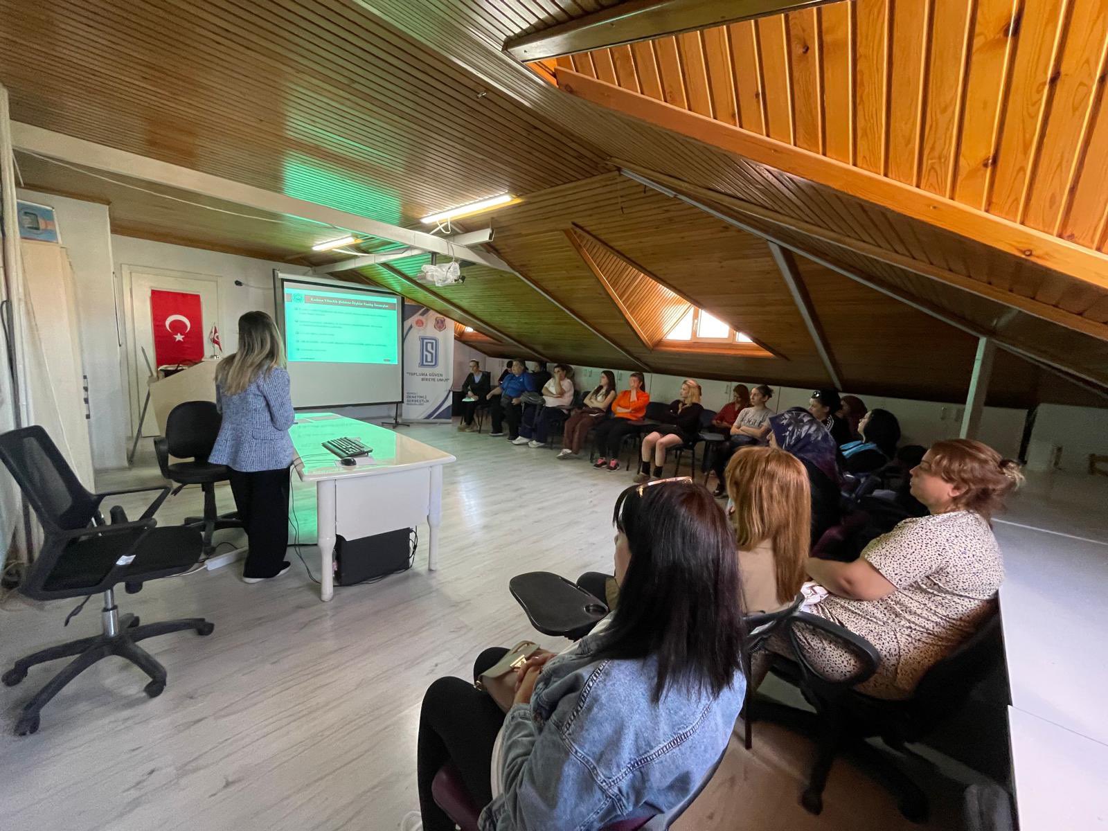 Denetimli Serbestlik Personeline Yönelik Kadına Yönelik Şiddetle Mücadele Semineri Gerçekleştirildi