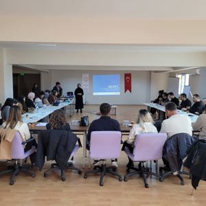 Afet ve Acil Durumlarda Psikososyal Destek Eğitiminin İkinci Oturumu Gerçekleştirildi - fotoğraf 1