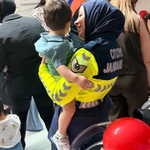 Denizli 0-6 Yaş Çocuk Evleri Sitesi Müdürlüğüne Anlamlı Ziyaret Gerçekleştirildi - fotoğraf 1