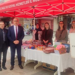 Engelliler Haftası Kapsamında Farkındalık Standı Açıldı - fotoğraf 3