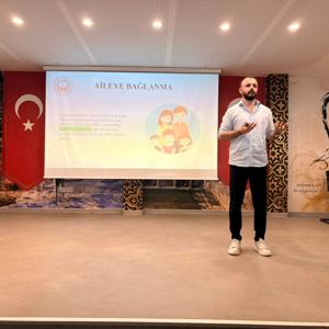 2026 Aile ve Nüfus On Yılı Kapsamında Aile İçi ve Çocuklarla İletişim Eğitimi Verildi - fotoğraf 2