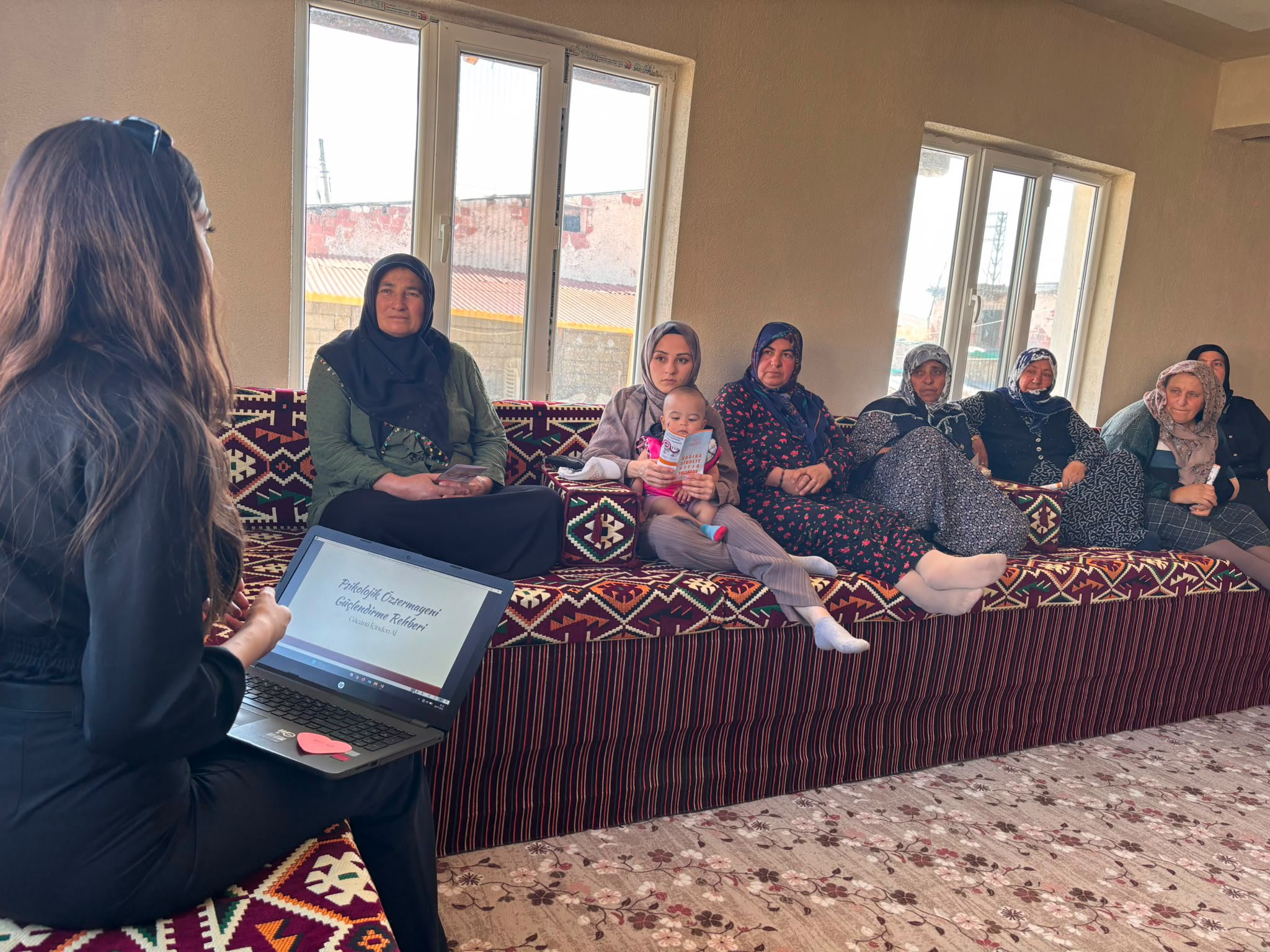 Kadınların Güçlenmesine Yönelik Eğitim ve Bilgilendirme Faaliyetleri