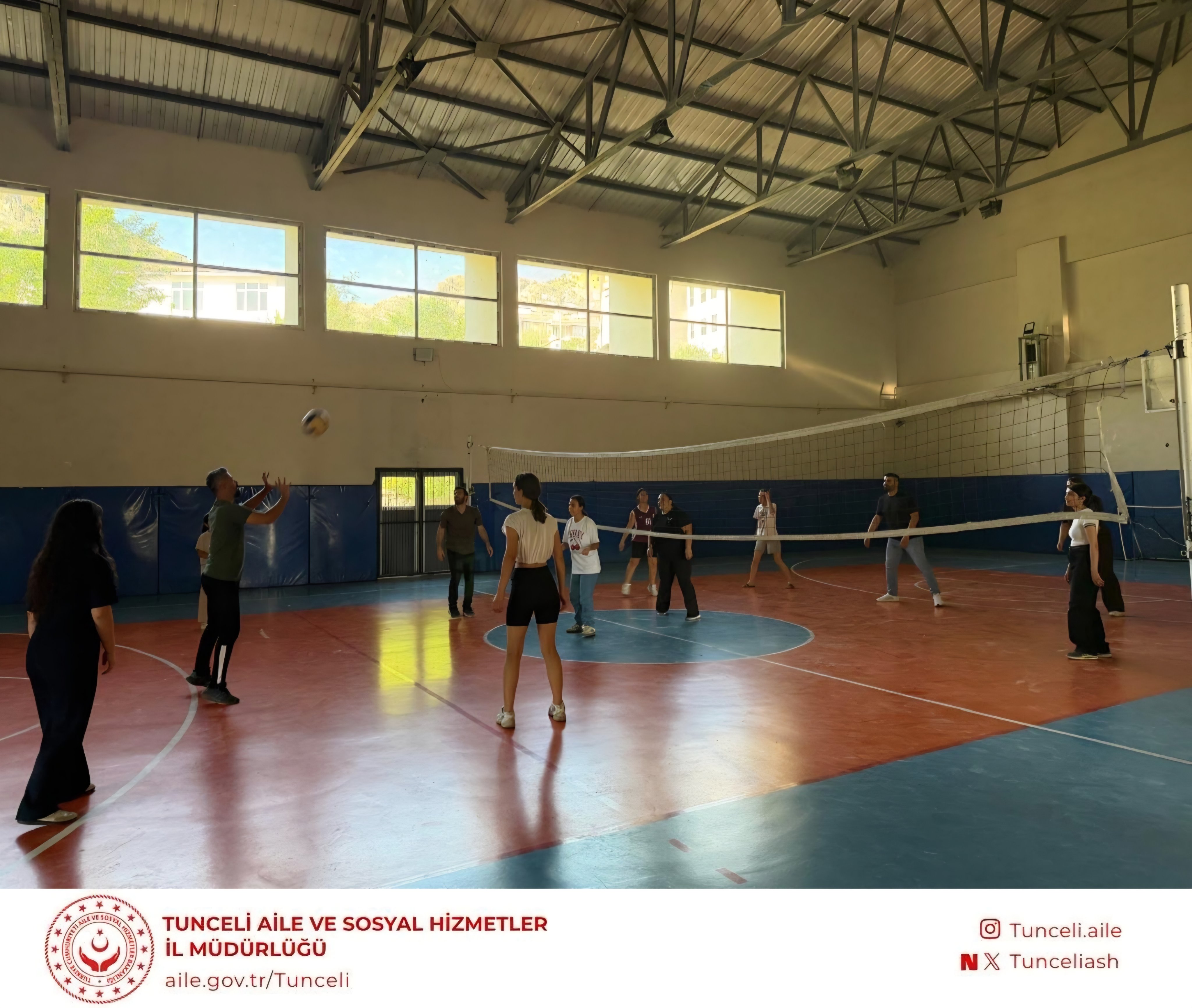 Koruma ve Bakım Altındaki Çocuklarımızla Birlikte Atatürk Spor Salonu'nda Voleybol Oynadık