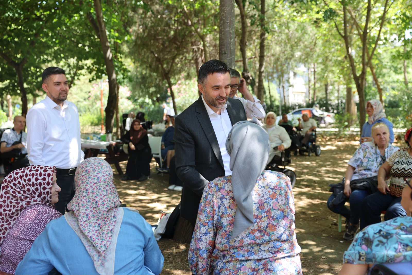 İl Müdürümüz Sn. Ömer Turan, Ataköy Gündüzlü Bakım Engelli Rehabilitasyon Merkezi Personelimiz ve Engelli Bireylerimizle Piknik Etkinliğinde Bir Araya Geldi