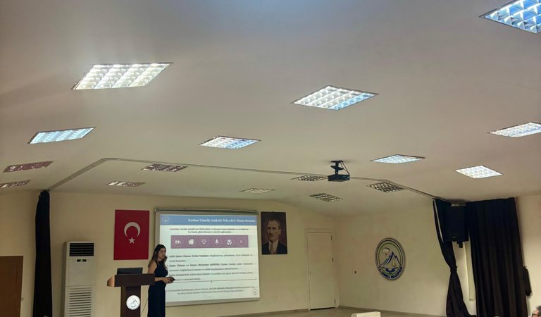 Acıpayam, Serinhisar ve Çameli İlçelerinde Muhtarlara Yönelik Sosyal Risk Haritaları ve Aile Rehberi Sistemi Bilgilendirme Toplantısı Gerçekleştirildi