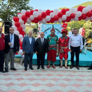 Bursa Vakıflar Bölge Müdürlüğü Koordinasyonunda Sünnet Şöleni Gerçekleştirildi - fotoğraf 3