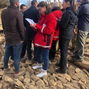 Elazığ Depreminden Etkilenen Vatandaşlarımızın Yanındayız. - fotoğraf 2