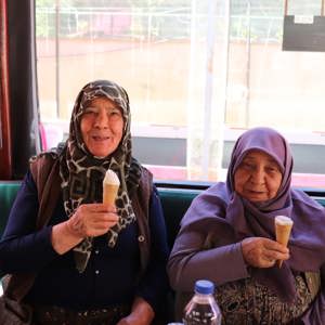 BİLECİK HUZUREVİNDE DONDURMA İKRAMI ETKİNLİĞİ - fotoğraf 3
