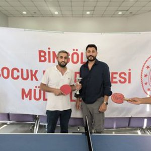 Bingöl çocuk Evleri Sitesi Müdürlüğünde görev yapan personeller arasında masa tenisi turnuvası düzenlendi - fotoğraf 3